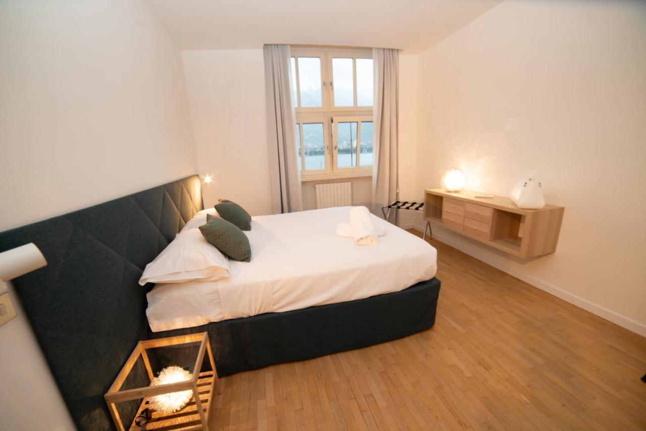 Little Marina Apartment มัลกราเต ภายนอก รูปภาพ